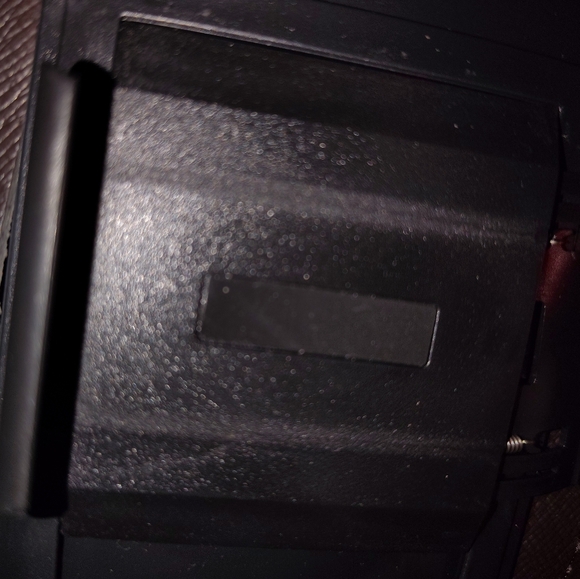 Gucci Beige and Green Monogram Phone Case - Picture 5 of 5